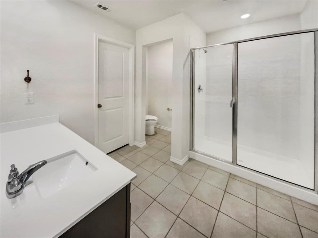 1319 Lowhill Drive Property Photo 7