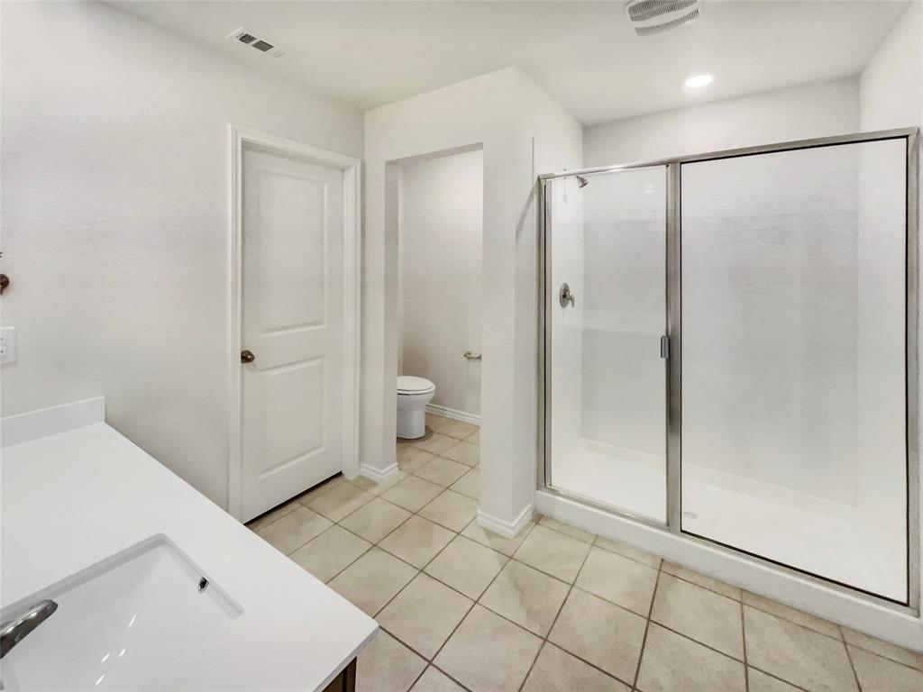 1319 Lowhill Drive Property Photo 11