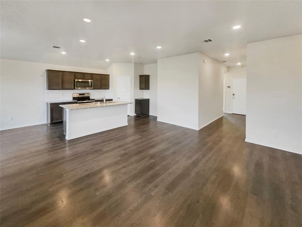 1319 Lowhill Drive Property Photo 12