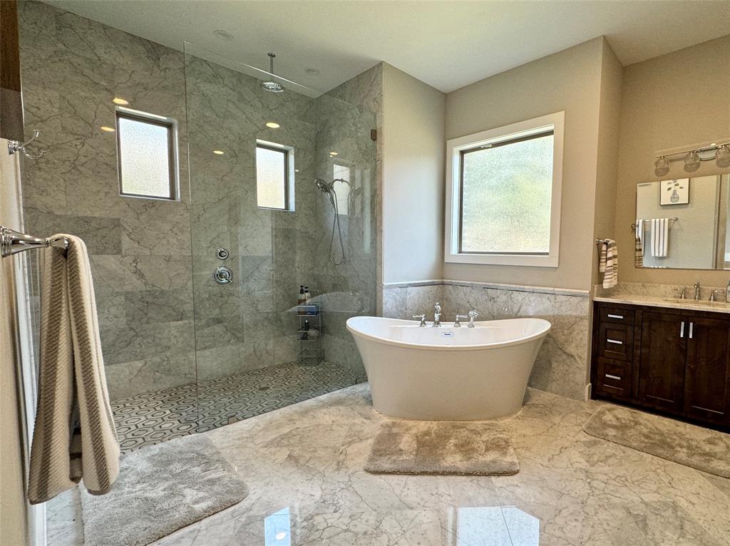 474 Eagle Cove Circle Property Photo 8