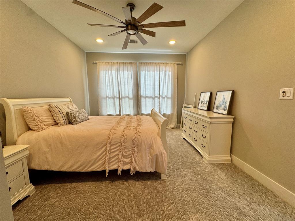 474 Eagle Cove Circle Property Photo 17