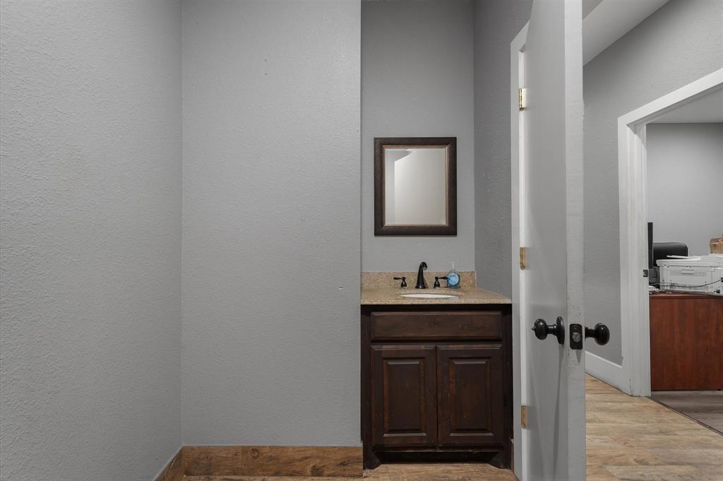 295 Ranch Trail Property Photo 15