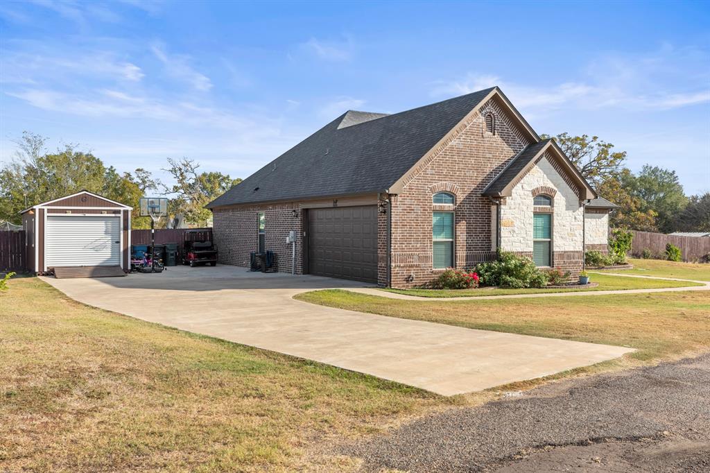 14662 Garden Valley Drive Property Photo 4