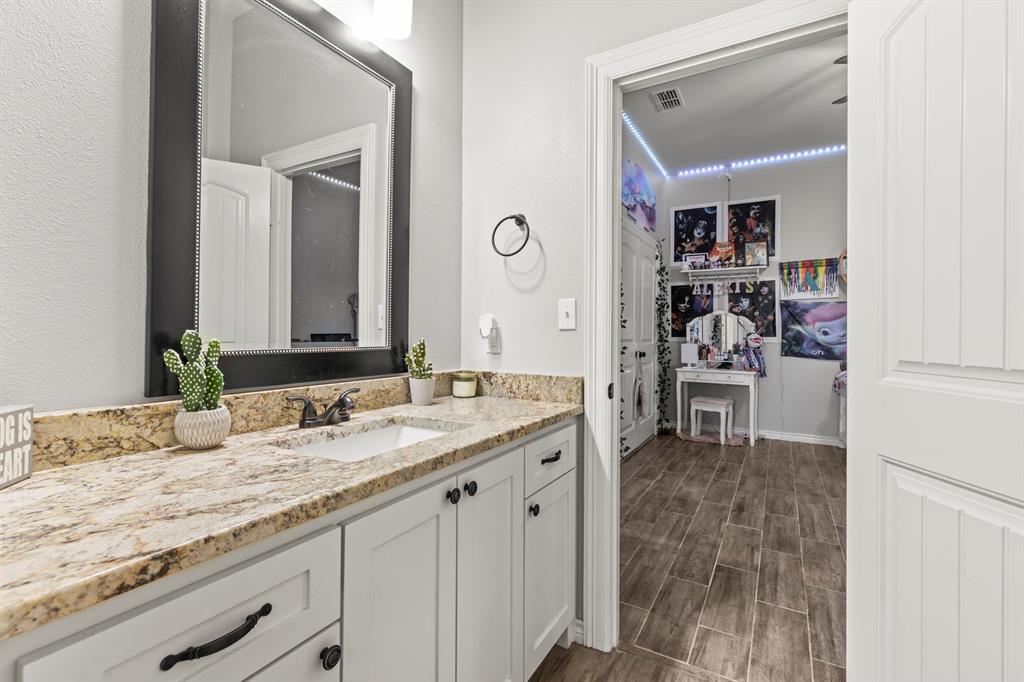 14662 Garden Valley Drive Property Photo 15