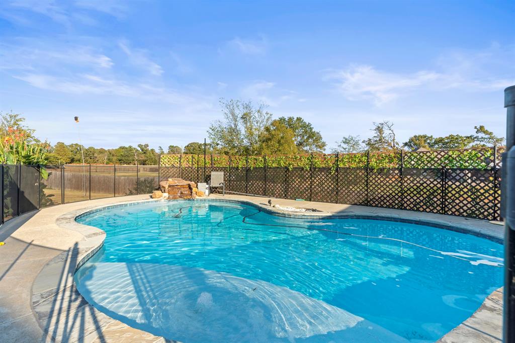 14662 Garden Valley Drive Property Photo 39