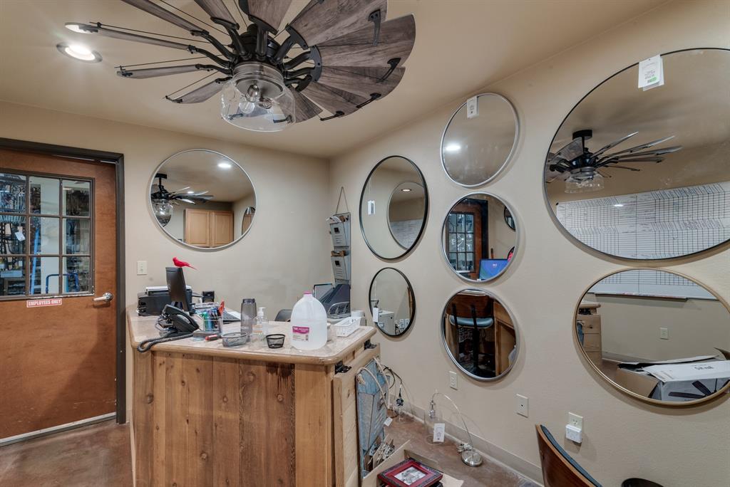 3535 Fort Worth Highway Property Photo 21