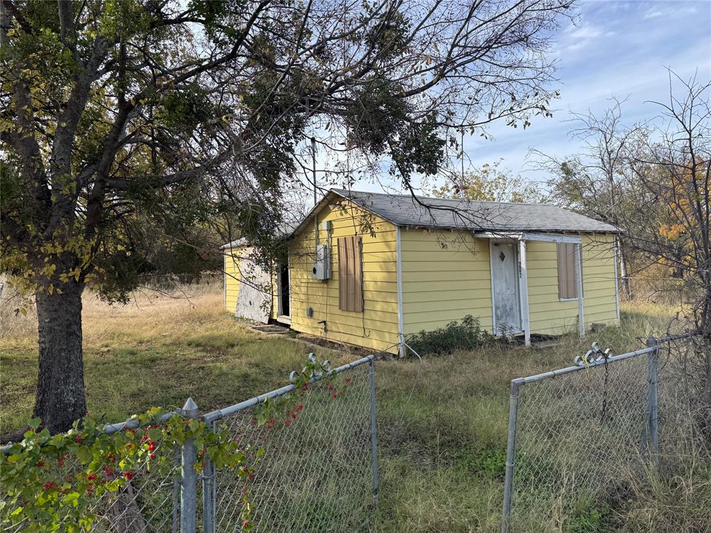 207 Stone Street Property Photo 1