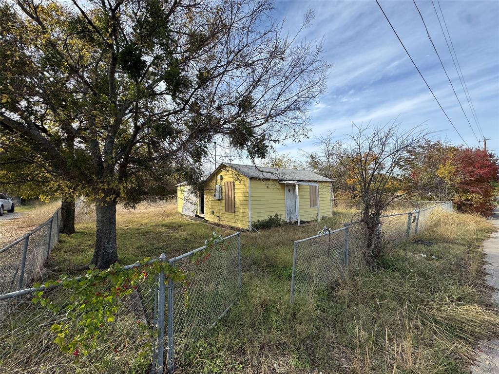207 Stone Street Property Photo 12