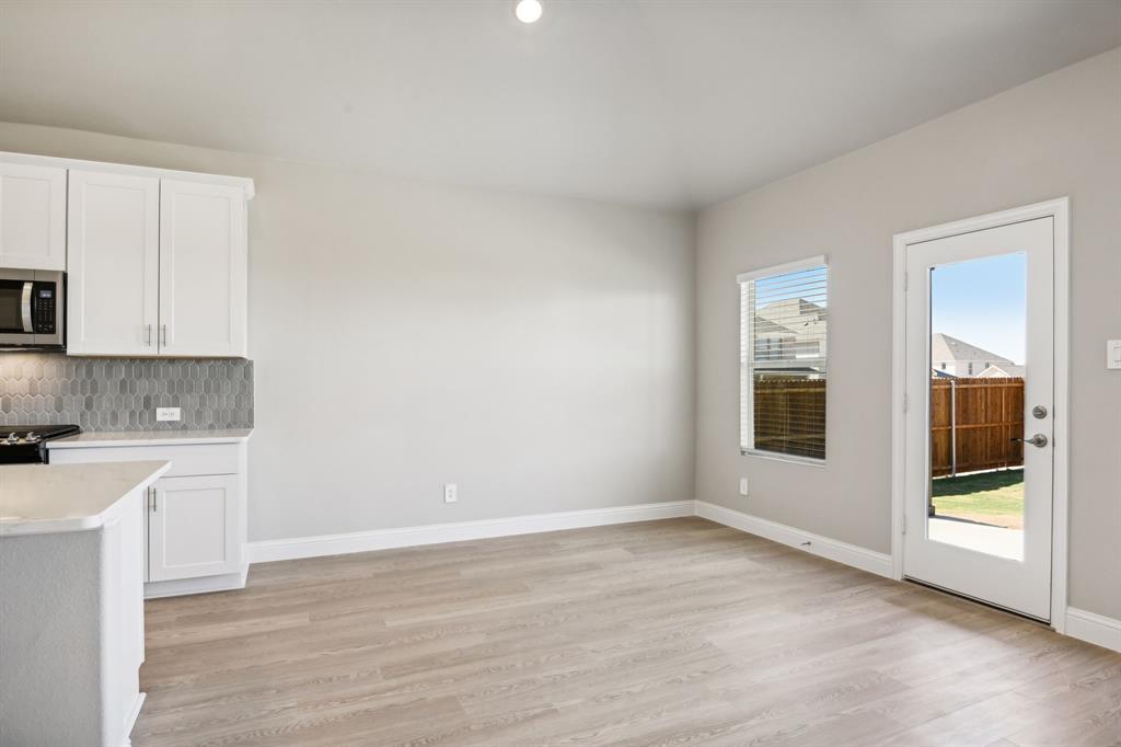 9201 Horse Herd Drive Property Photo 7