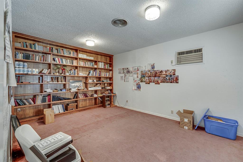501 S Lide Avenue Property Photo 6