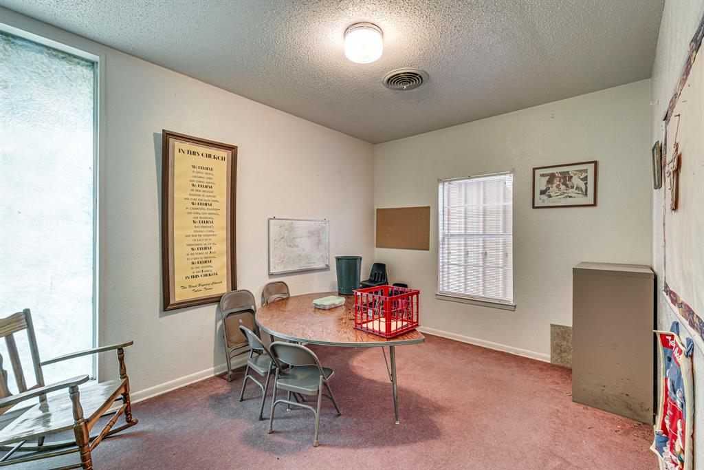 501 S Lide Avenue Property Photo 9