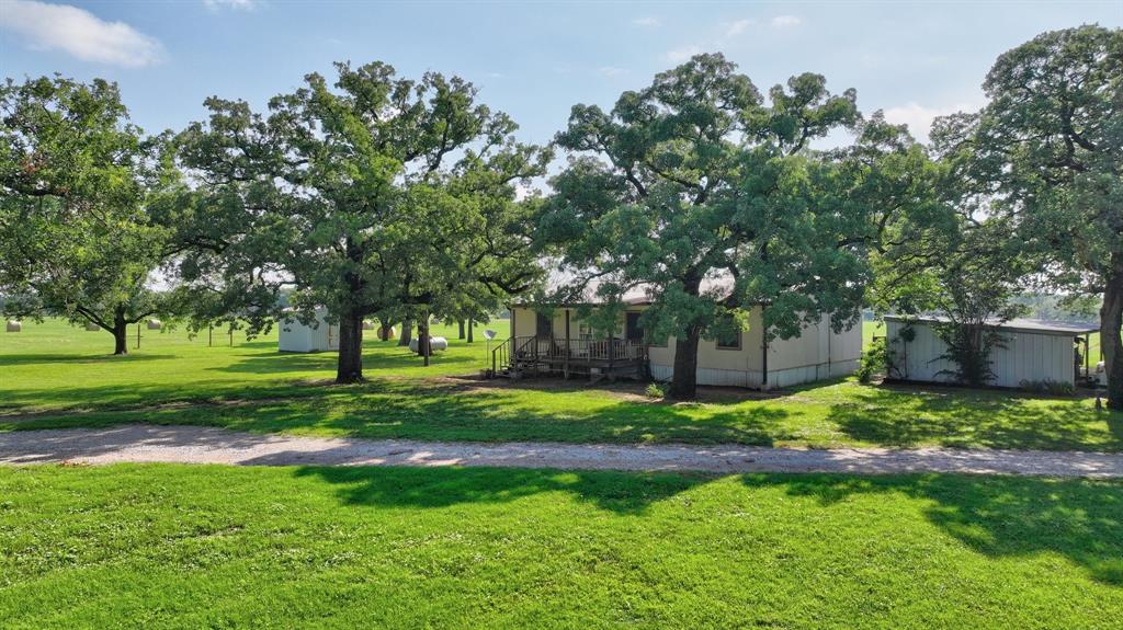 805 Stephens Road Property Photo