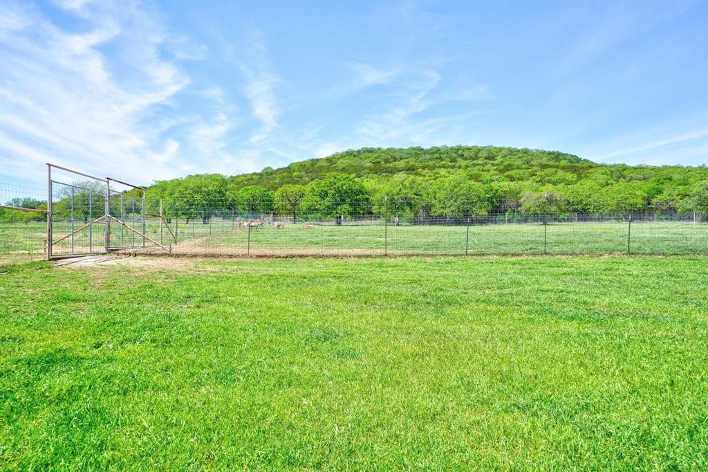 1175 Thornton Property Photo 7