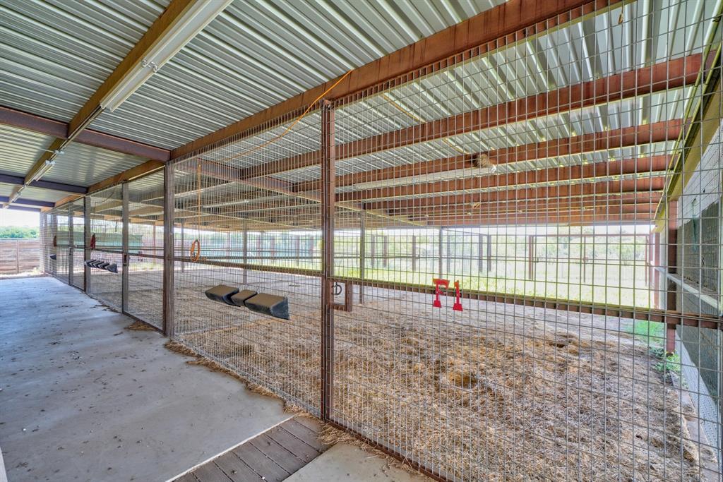 1175 Thornton Property Photo 29