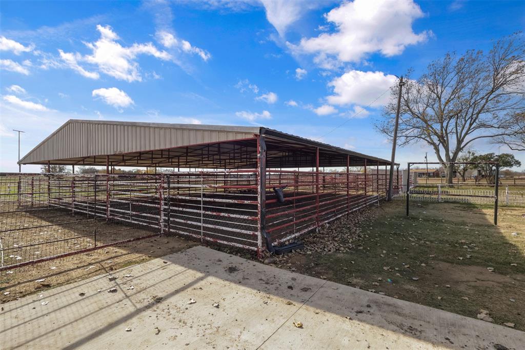 7168 Ensign Road Property Photo 13