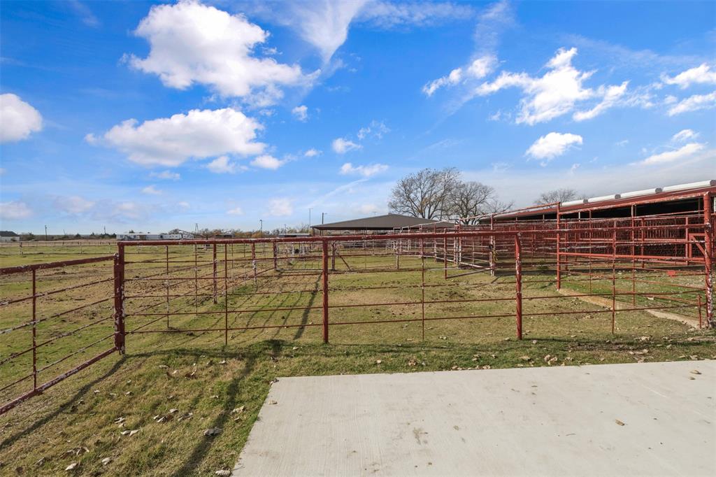 7168 Ensign Road Property Photo 25