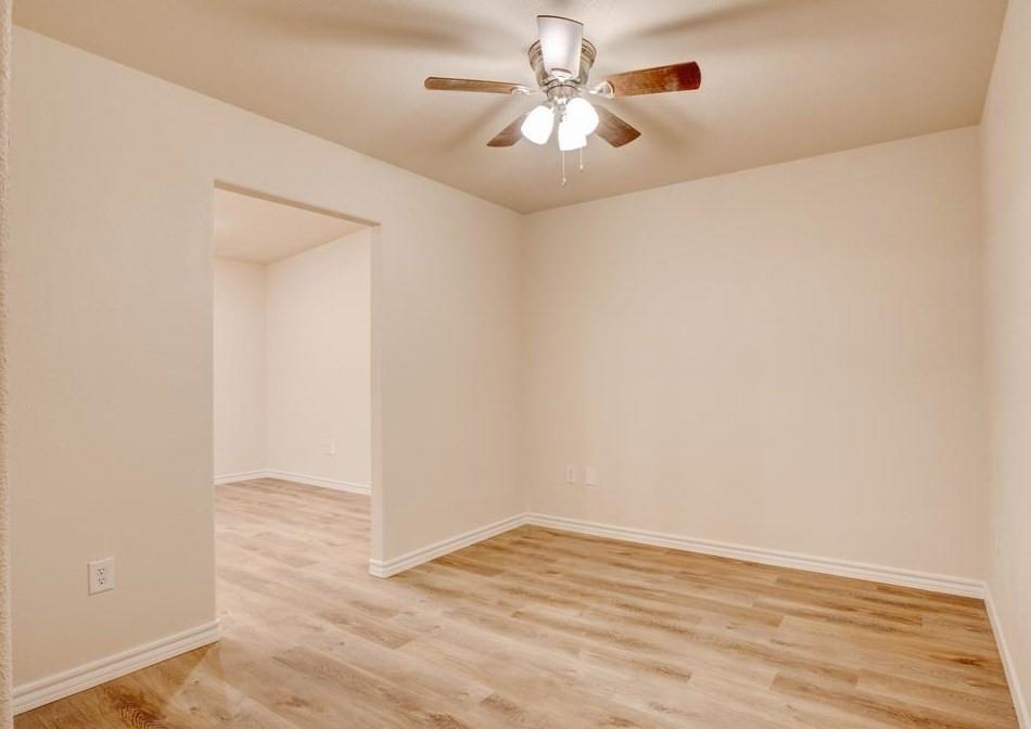 310 S Broadway Street Property Photo 14