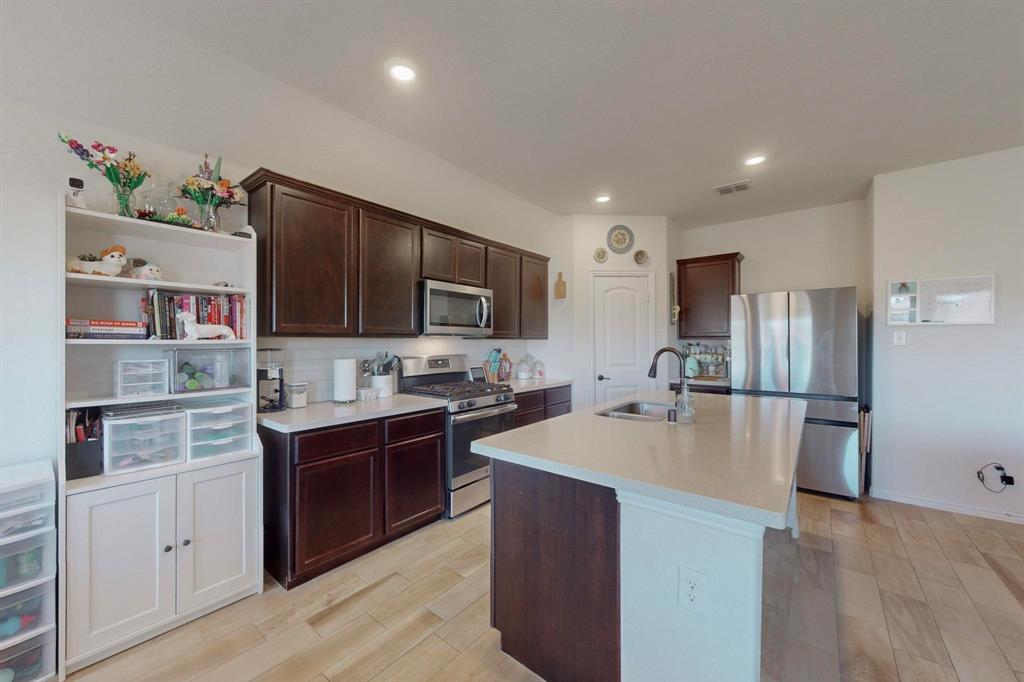 8457 Sweet Flag Lane Property Photo 7