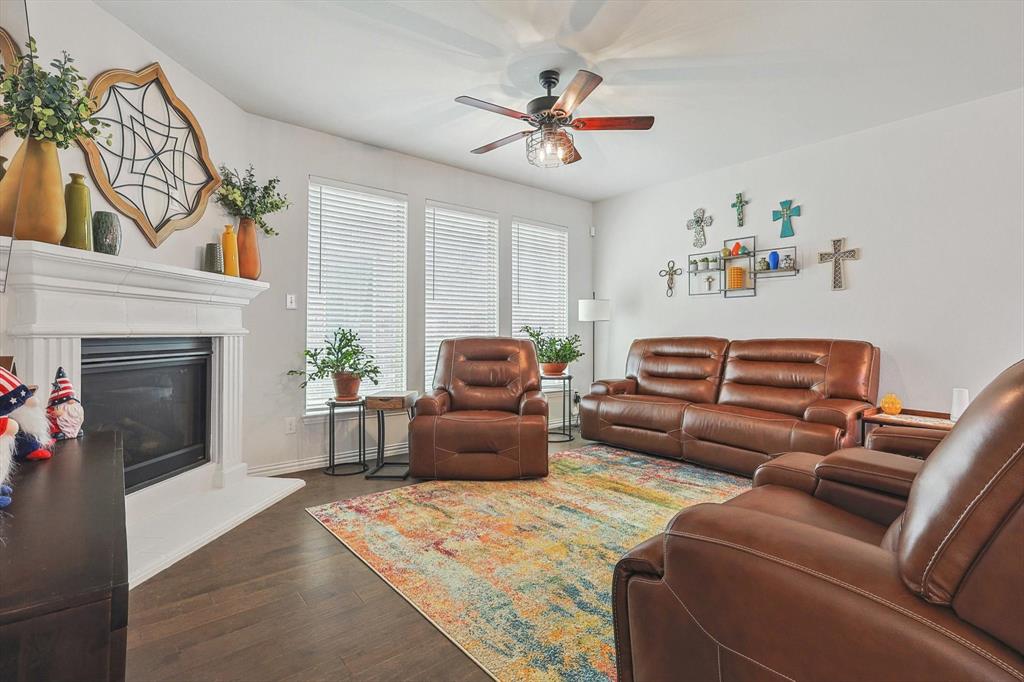 2133 Miramar Drive Property Photo 7