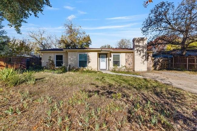 1203 Valley View Drive Property Photo