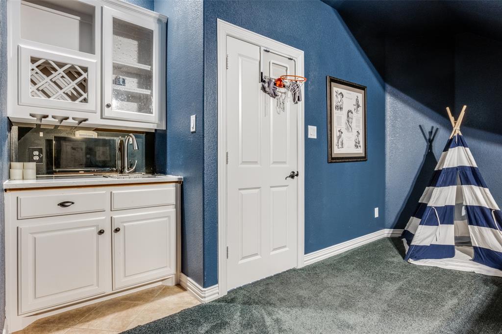 3 Jamie Court Property Photo 18