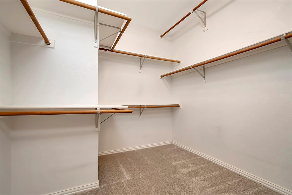 2429 Folkstone Way Property Photo 17