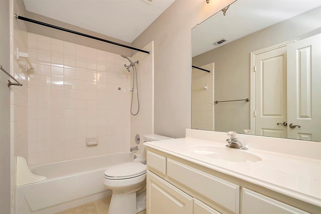 2429 Folkstone Way Property Photo 20