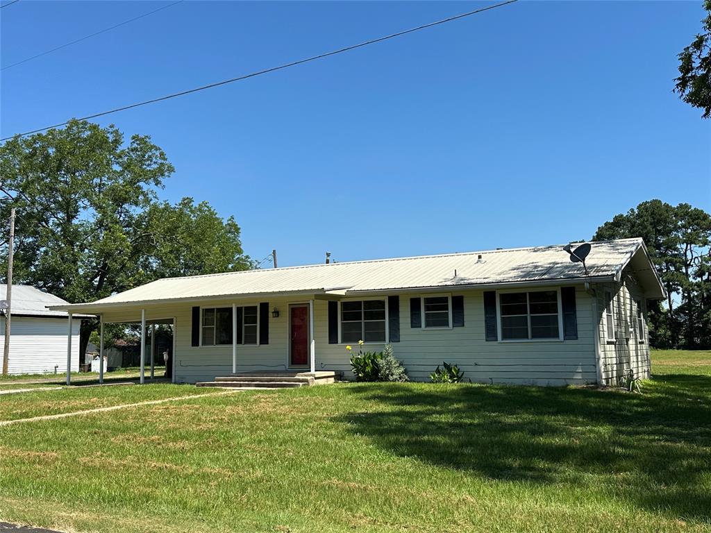 711 Clarksville Road