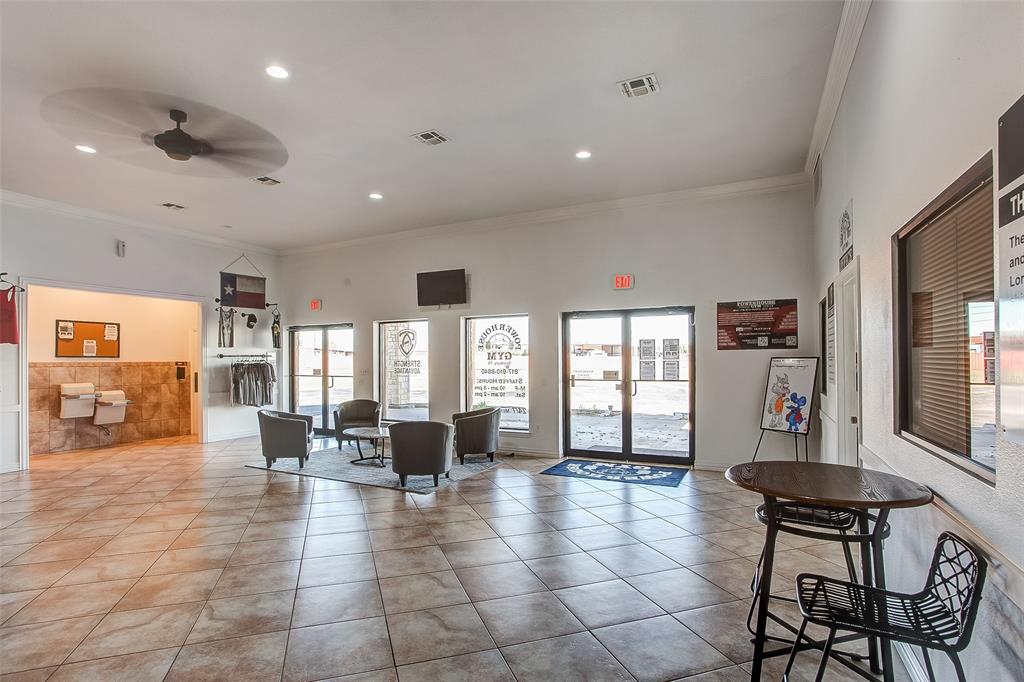 2420 Bob White Drive Property Photo 11