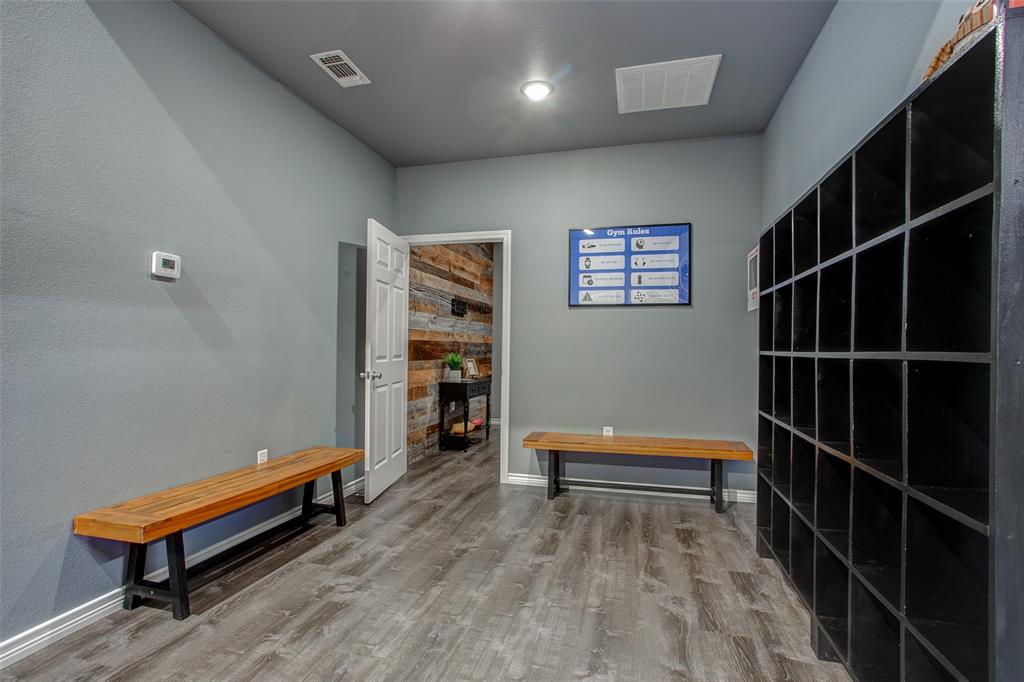 2420 Bob White Drive Property Photo 31