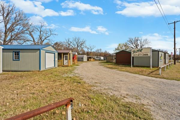 4861 E Highway 199 Property Photo 5