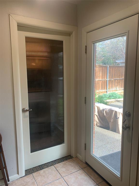 1807 Oak Tree Lane Property Photo 15