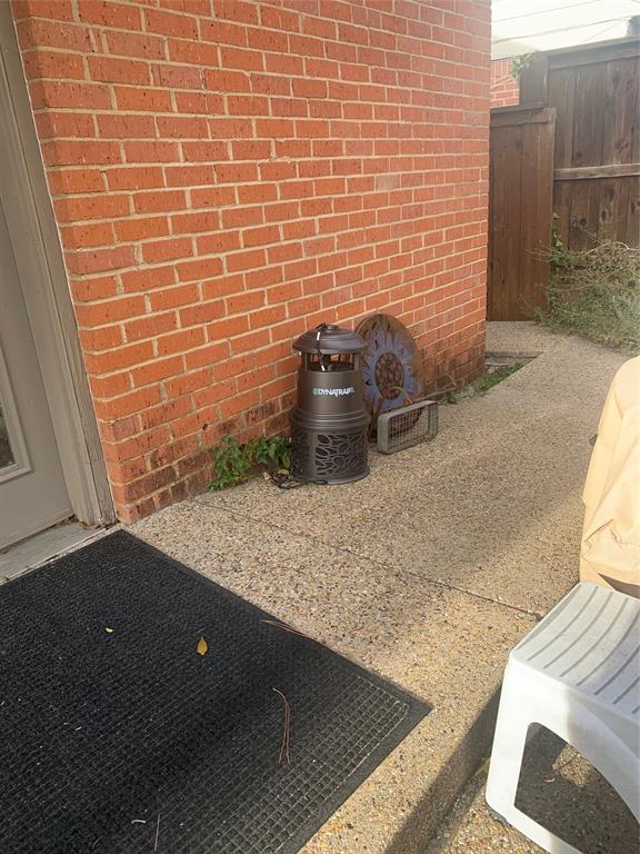 1807 Oak Tree Lane Property Photo 16