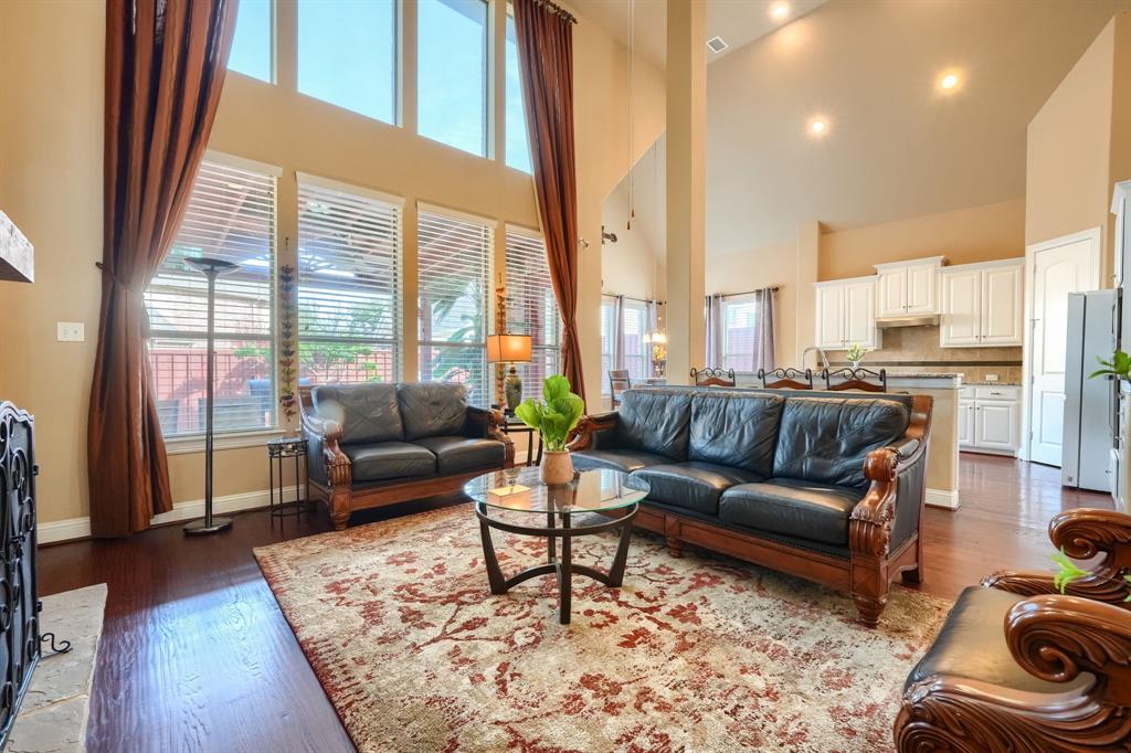 505 Denton Creek Drive Property Photo 2