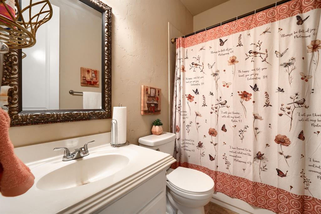 505 Denton Creek Drive Property Photo 9