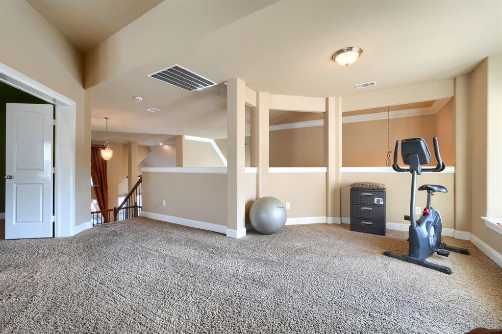 505 Denton Creek Drive Property Photo 16