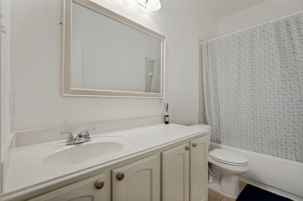 2384 Evening Song Drive Property Photo 6