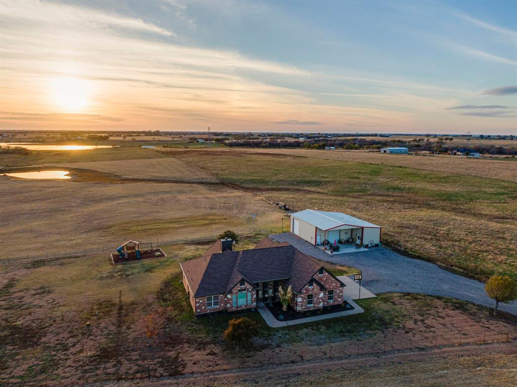 A Howell Real Estate Listings Main Image