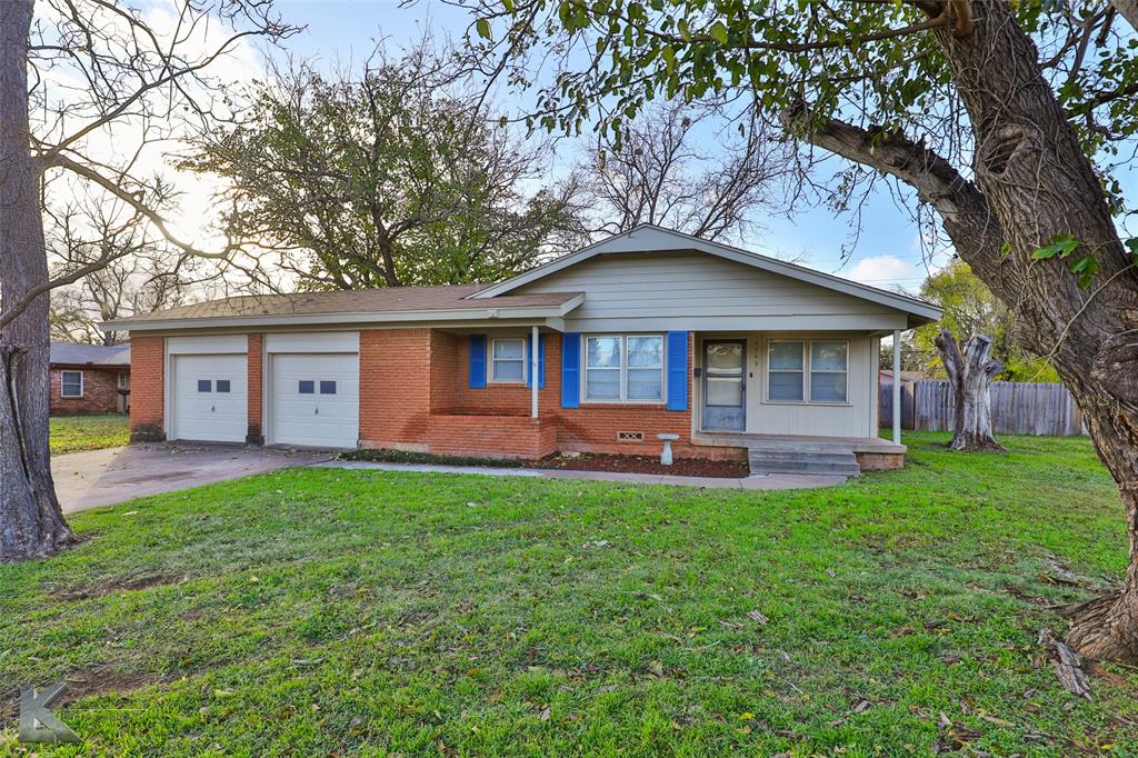 3749 Concord Drive Property Photo