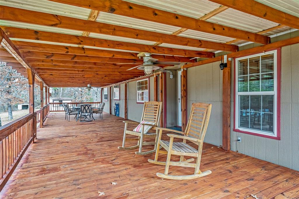 20501 Shore Breeze Drive Property Photo 5