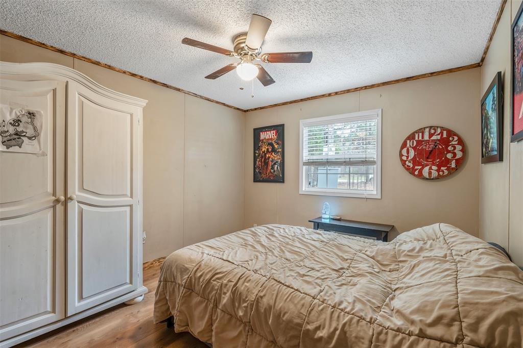 20501 Shore Breeze Drive Property Photo 17
