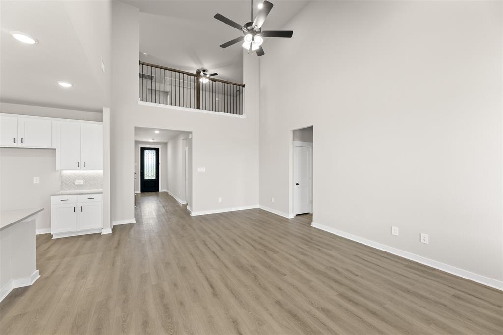 1115 Rothland Property Photo 10