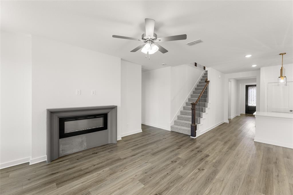 1239 Rothland Property Photo 10