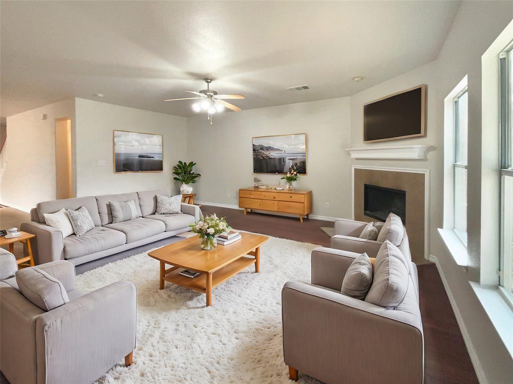1205 Golden Eagle Court Property Photo 2