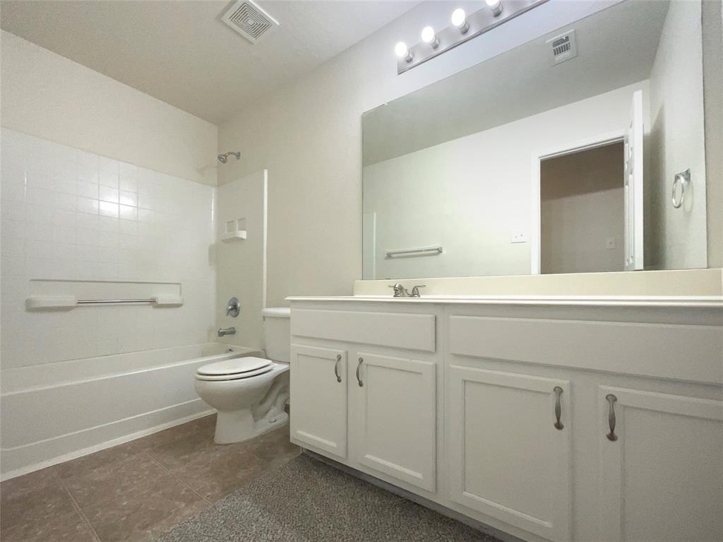 1205 Golden Eagle Court Property Photo 7