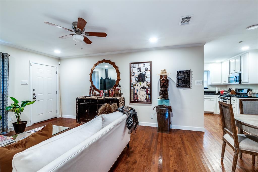 3318 Maryland Avenue Property Photo 4