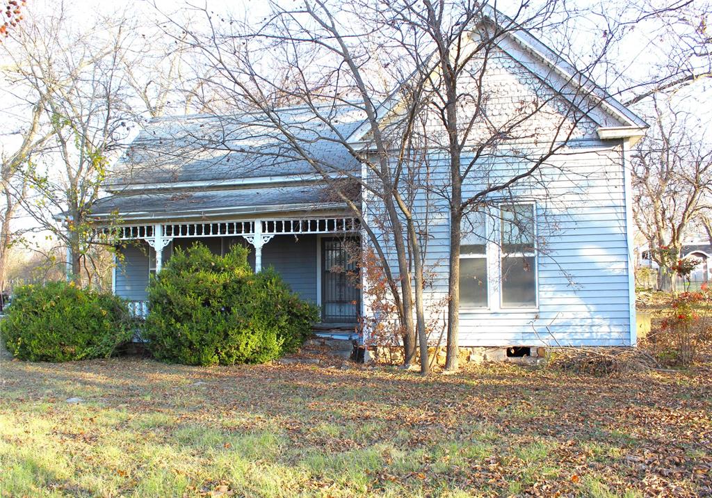 412 W Live Oak Street