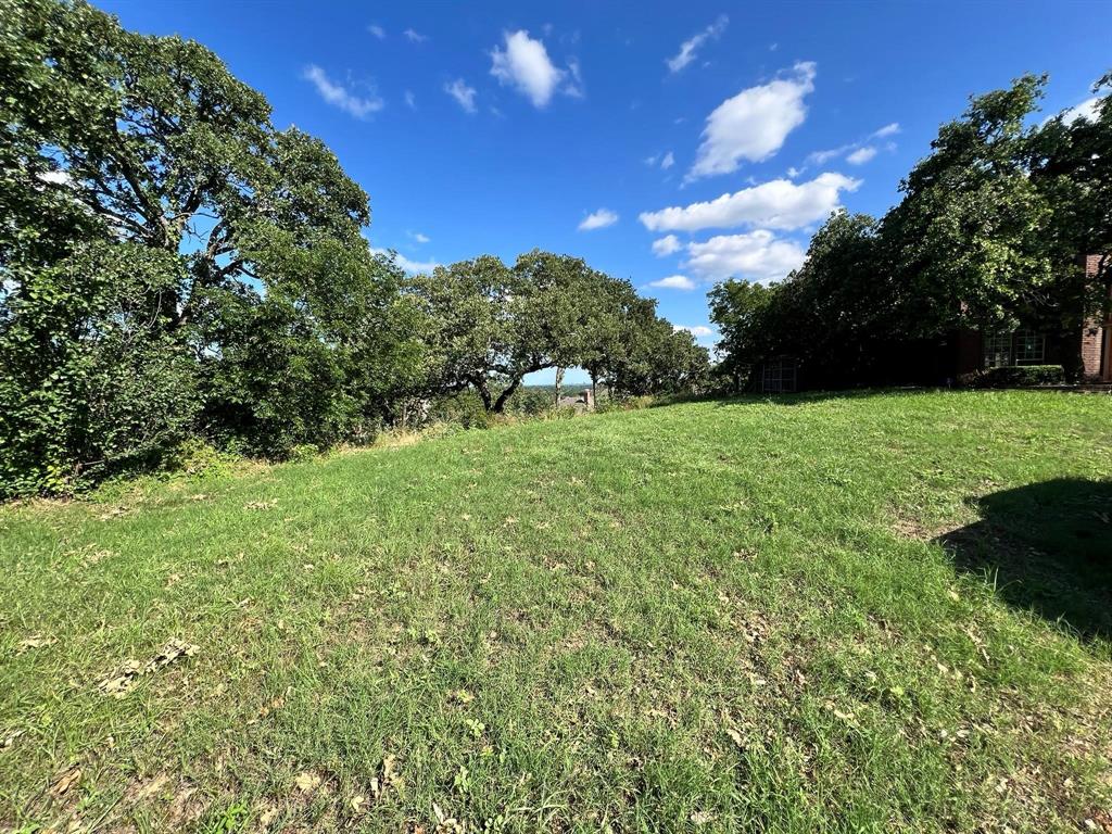 6704 Nob Hill Court Property Photo