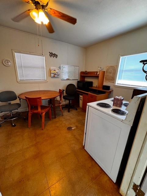 1108 E Hall Street Property Photo 6