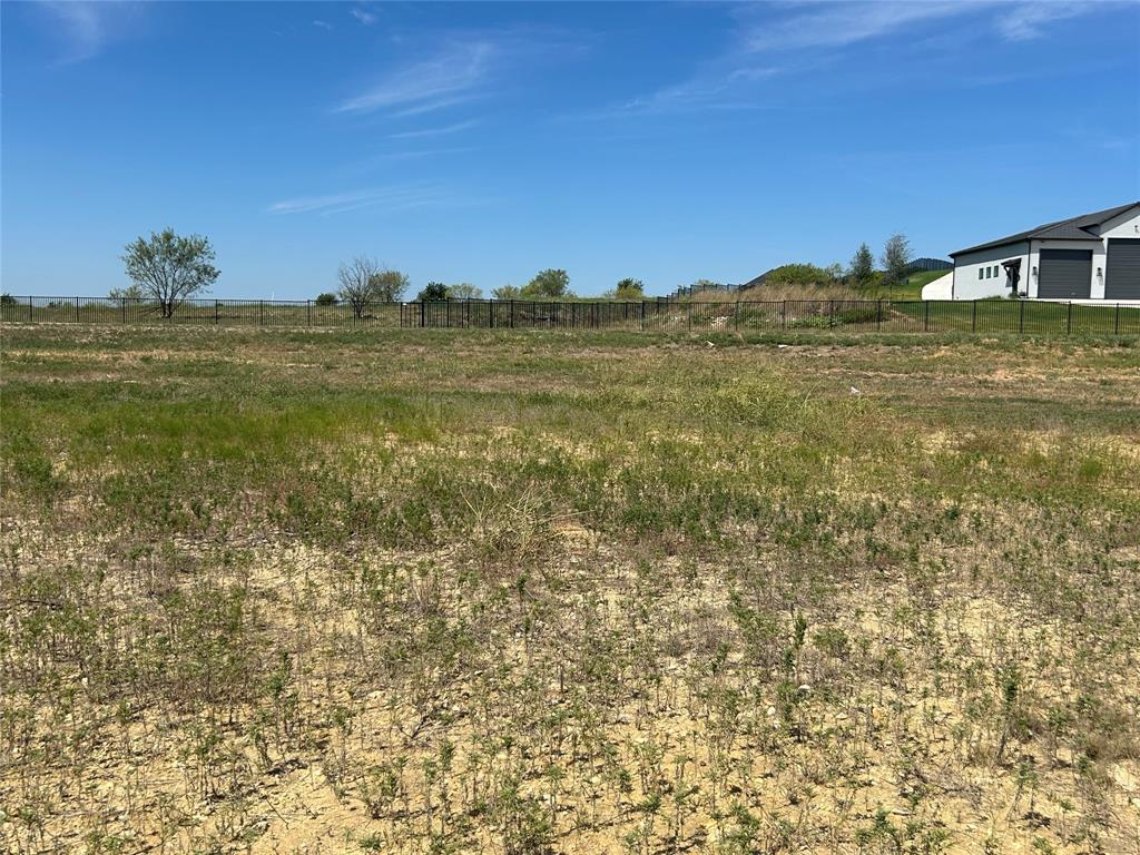 1033 Bear Creek Ranch Road Property Photo 4